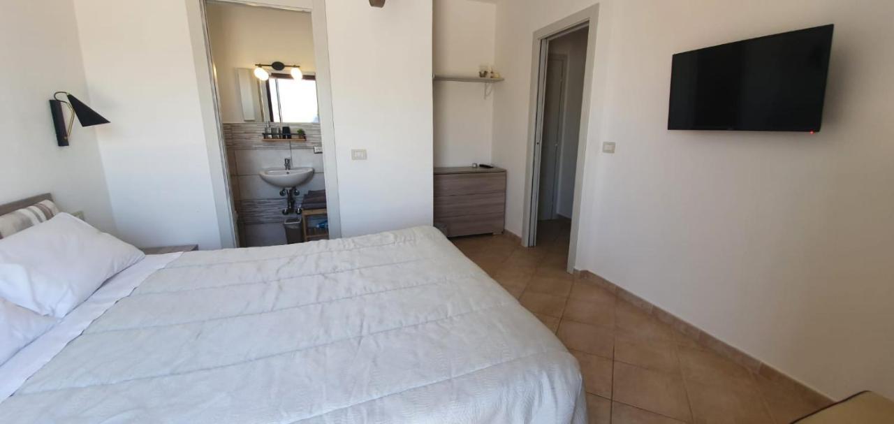 אולביה B&B Villa Orchidea מראה חיצוני תמונה